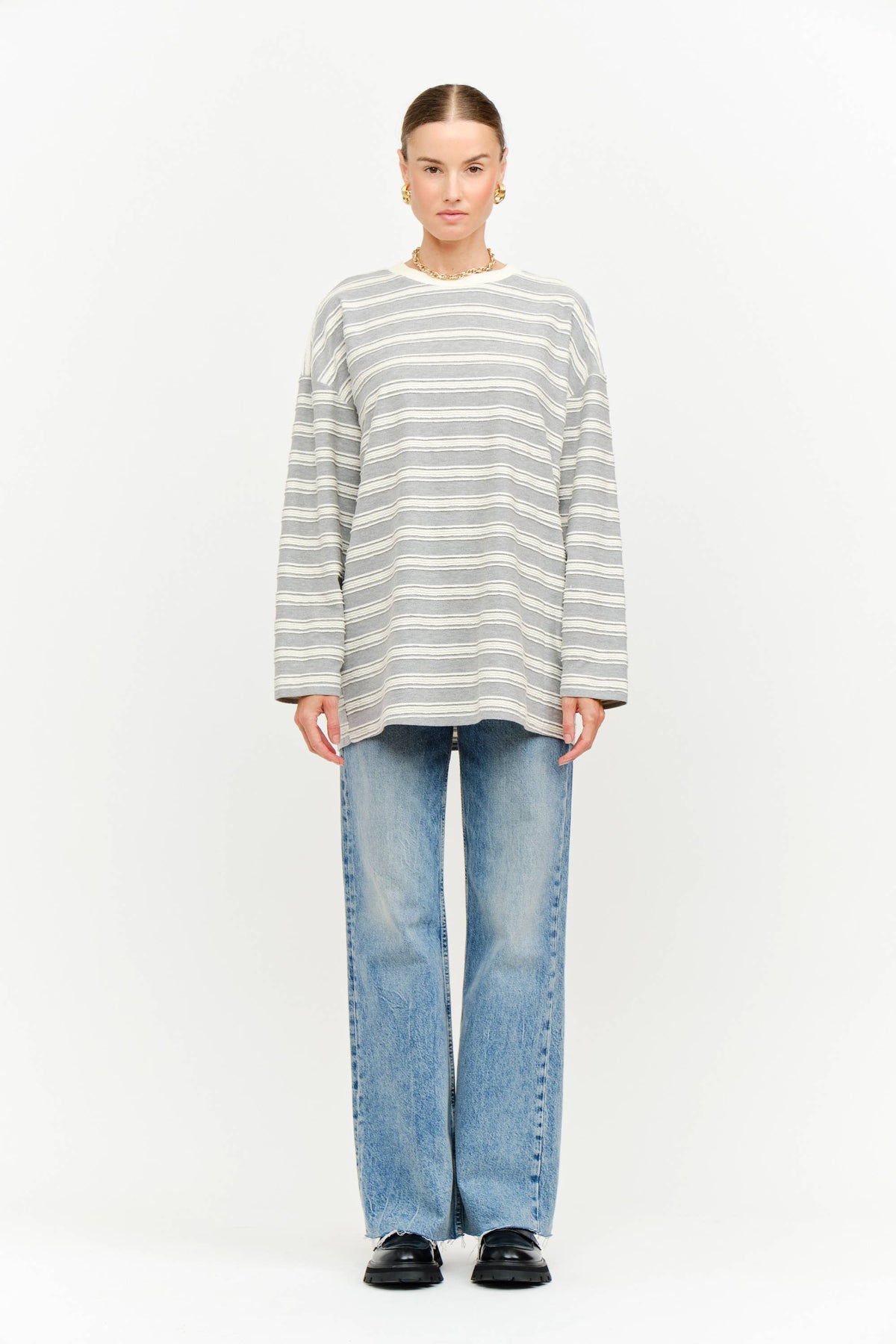 Daphne Heather Gray Top
