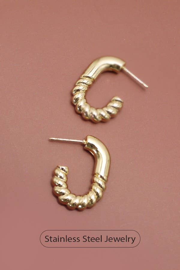 18K Gold Hoop Earrings