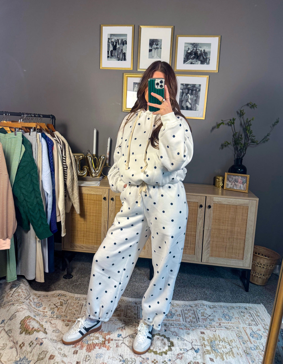 Boutique sweatpants styled outfit women’s clothing Vicky Jane Boutique