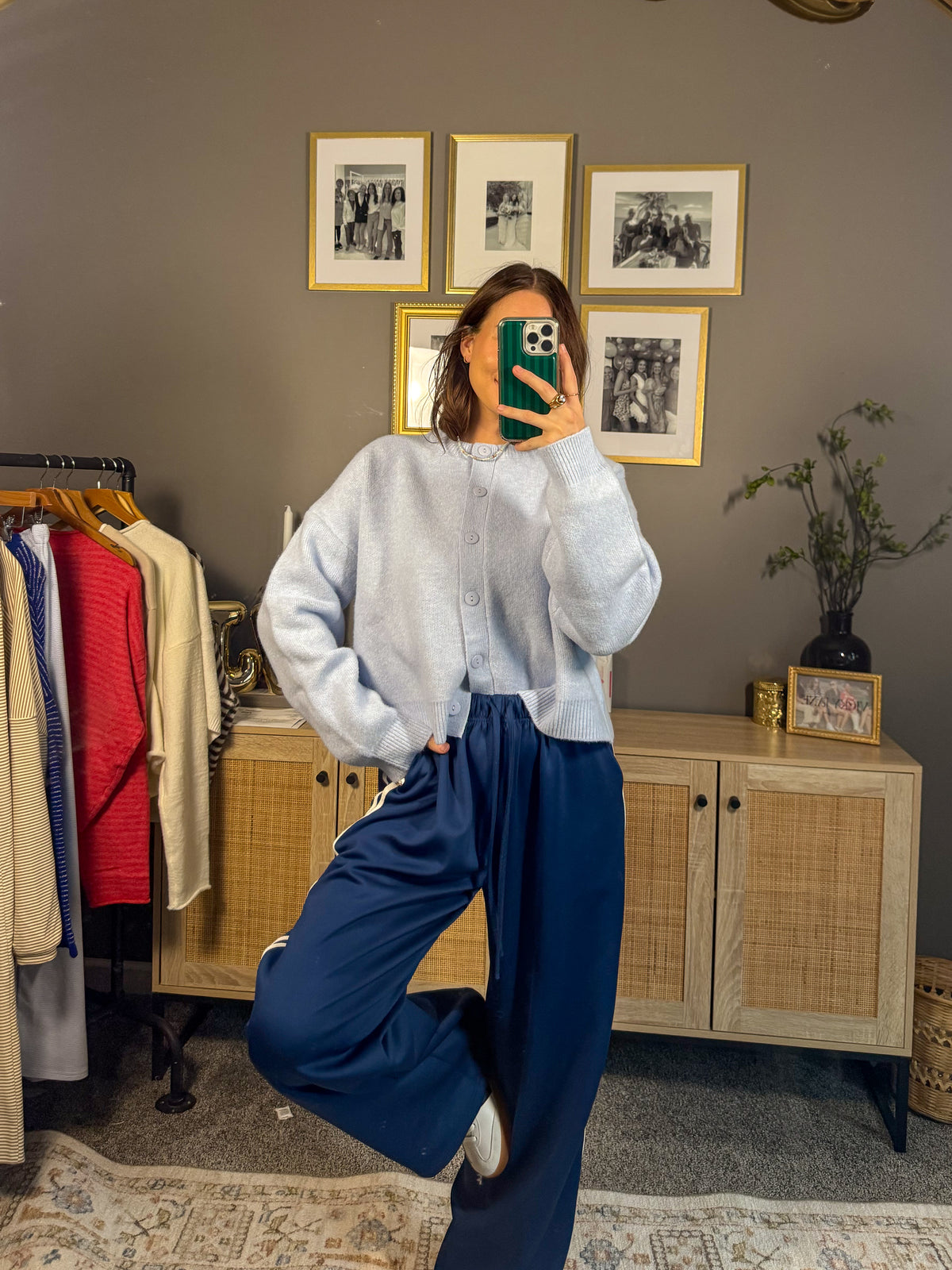 Oversized sweatpants relaxed fit lounge bottoms women’s boutique clothing Vicky Jane Boutique