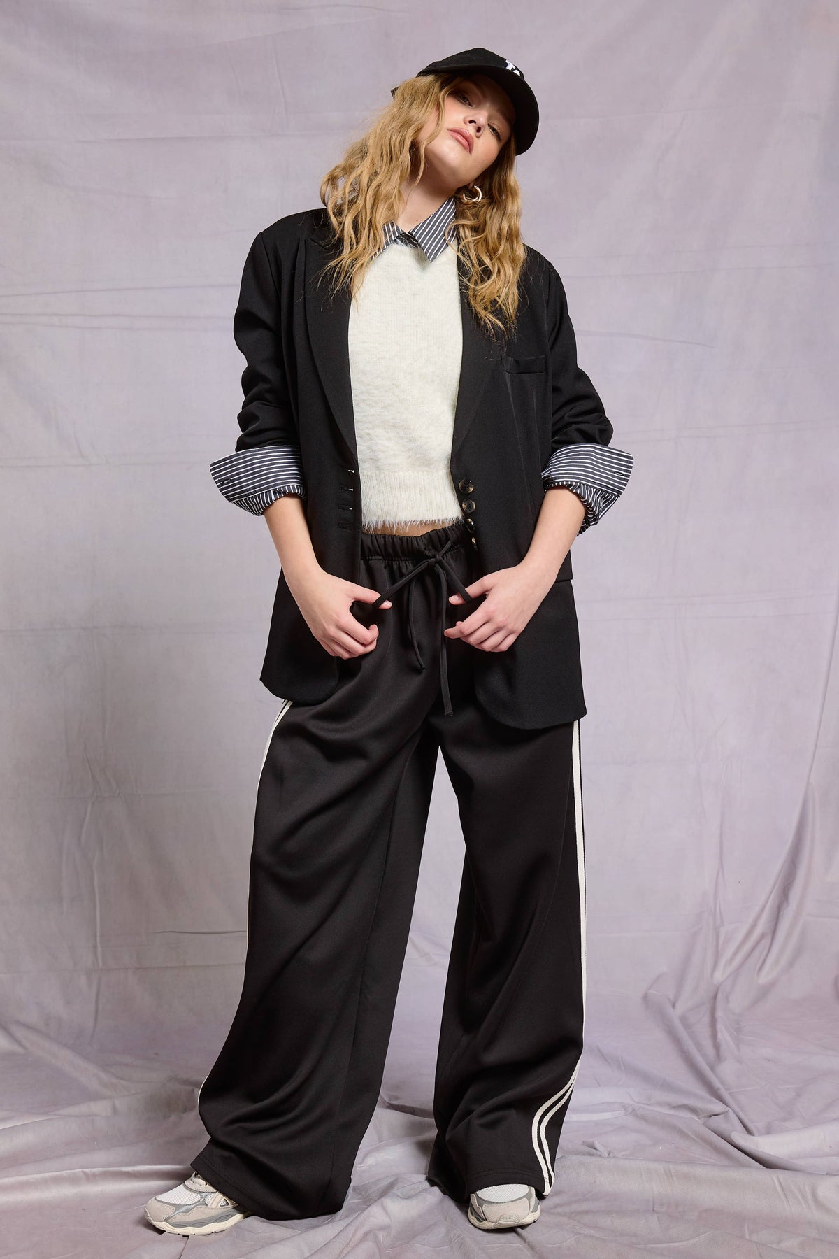 Jaclyn Sweats - Black