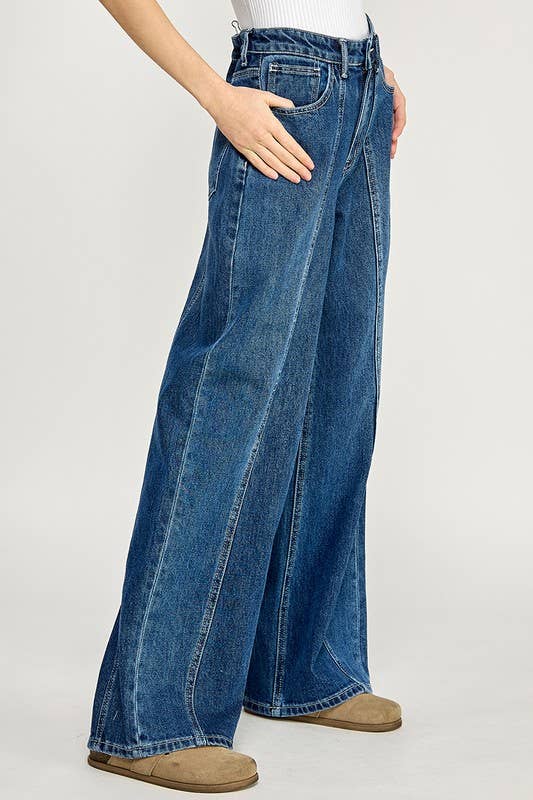 Sally Straight Denim