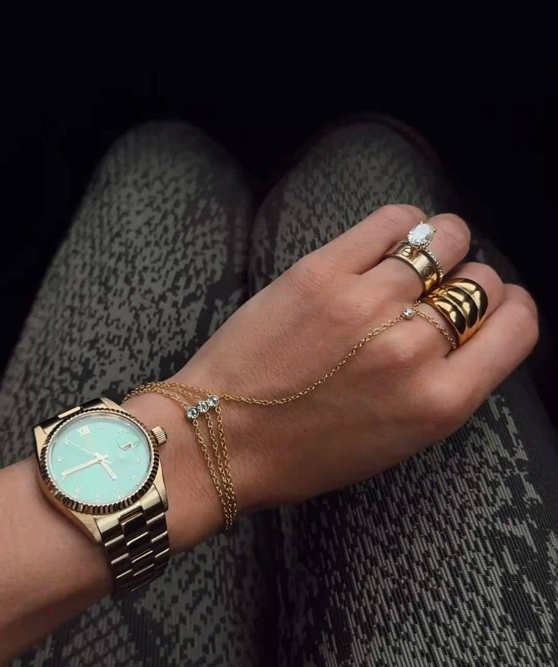 Cleo Hand Chain