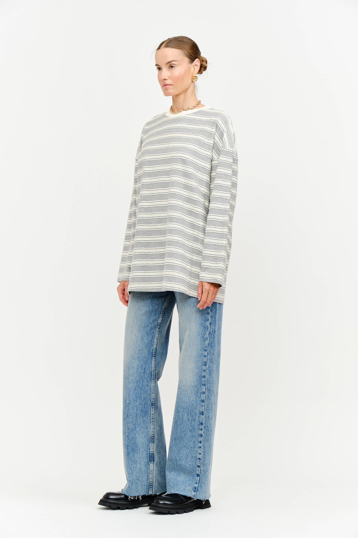 Daphne Heather Gray Top